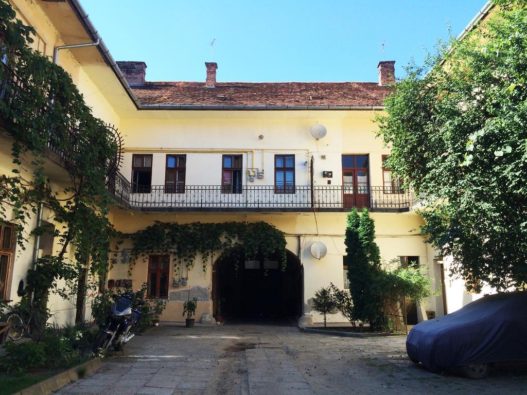 Contessa Apartment Cluj Napoca Buitenkant foto