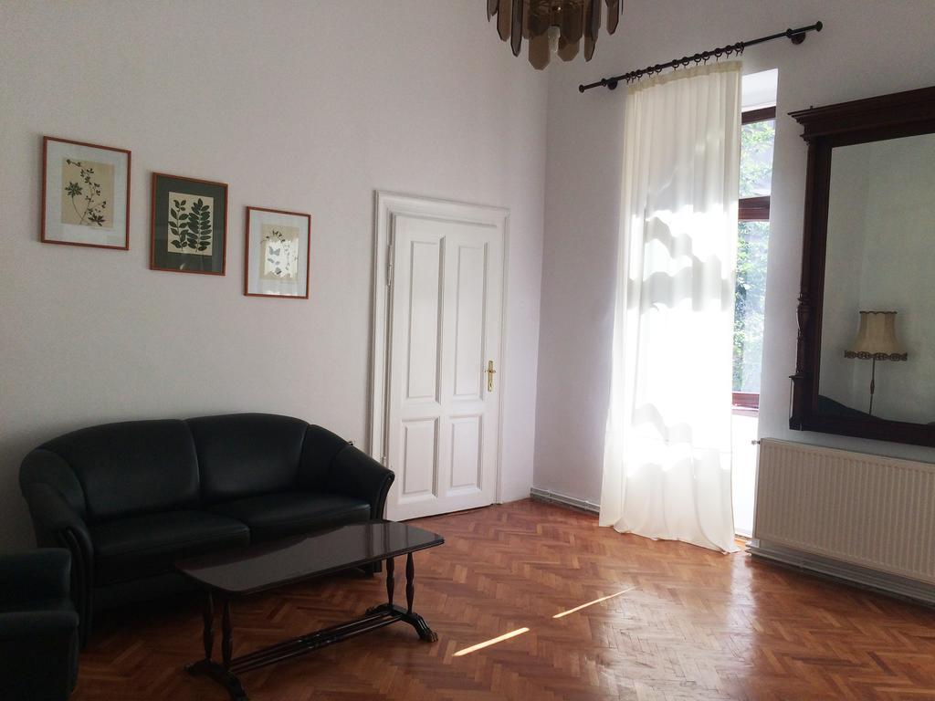 Contessa Apartment Cluj Napoca Buitenkant foto